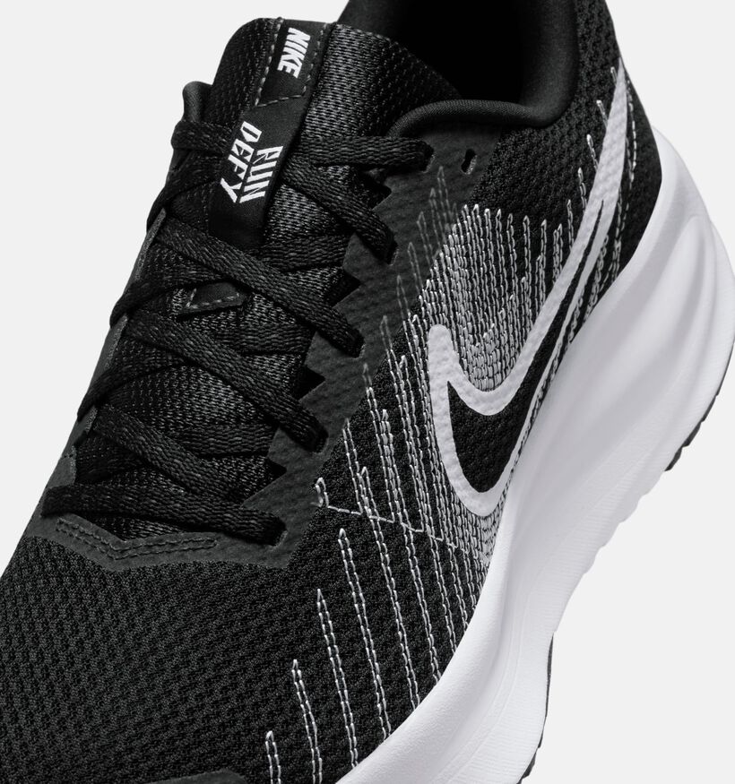 Nike Run Defy Zwarte Sportschoenen voor heren (376128)