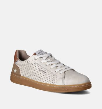 Mustang Lage schoenen Beige