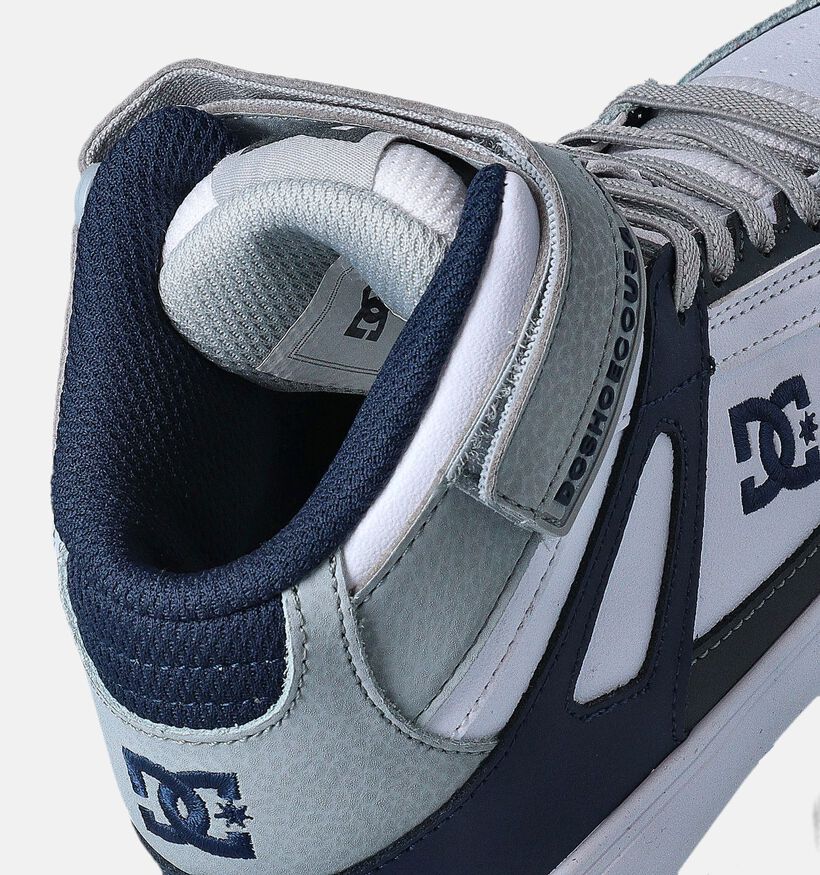DC Shoes Pure High Top Baskets de skate en Blanc pour garçons (350856)
