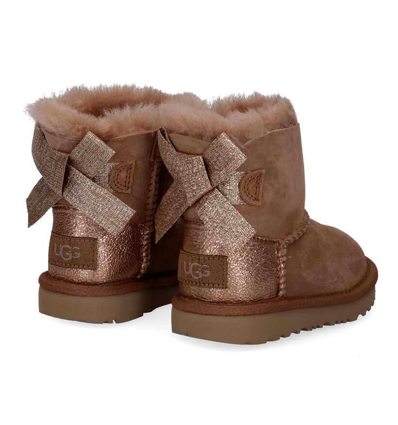 UGG Mini Bailey Bow Glitz Bottes en Cognac en daim (294871)