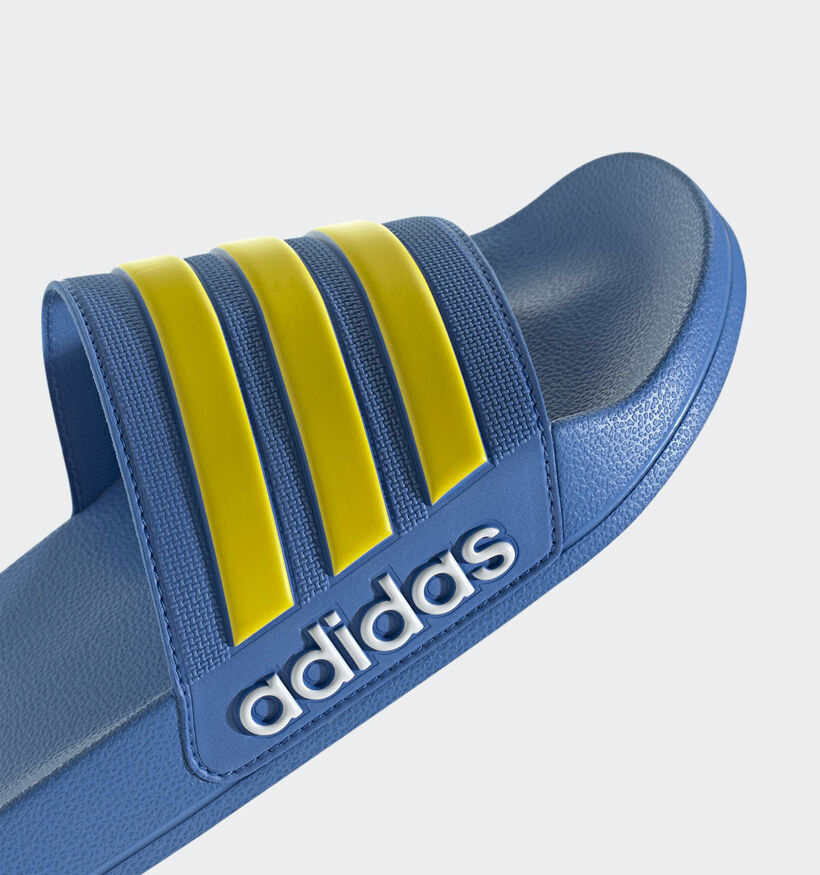 adidas Adilette Claquettes en Bleu/Jaune pour hommes (366997)