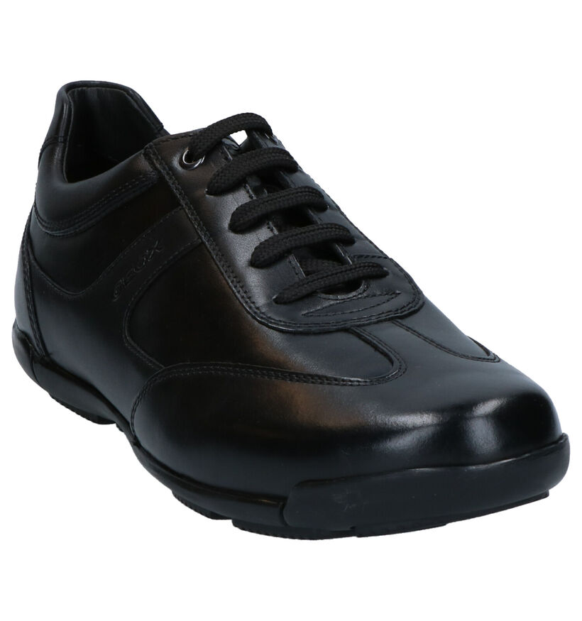 Geox Chaussures basses en Noir en cuir (266685)