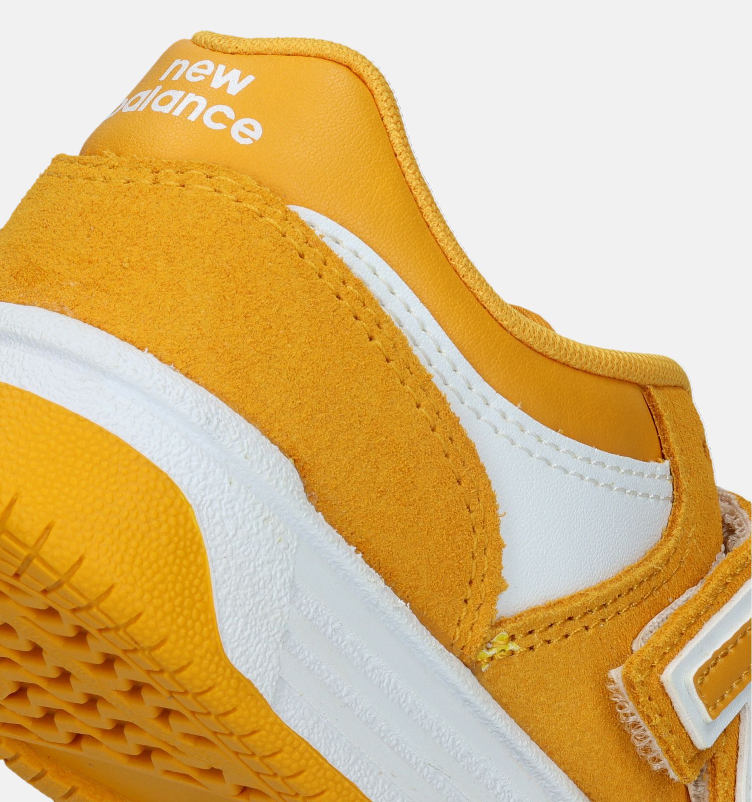 New balance 711 kinderen sales gouden