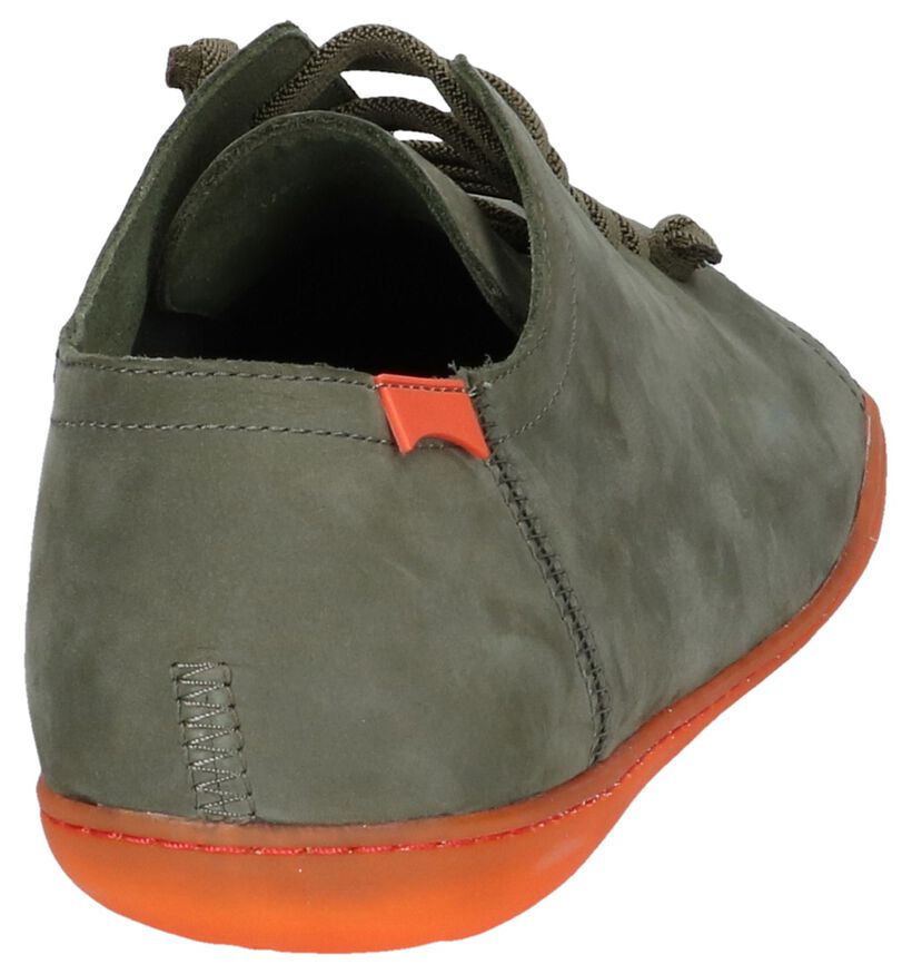 Camper Chaussures slip-on en Vert kaki en nubuck (244555)