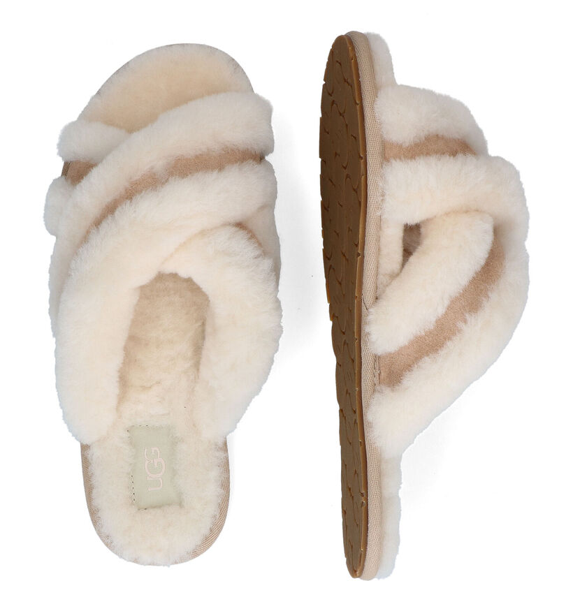 UGG Scuffita Pantoufles en Beige pour femmes (294499)