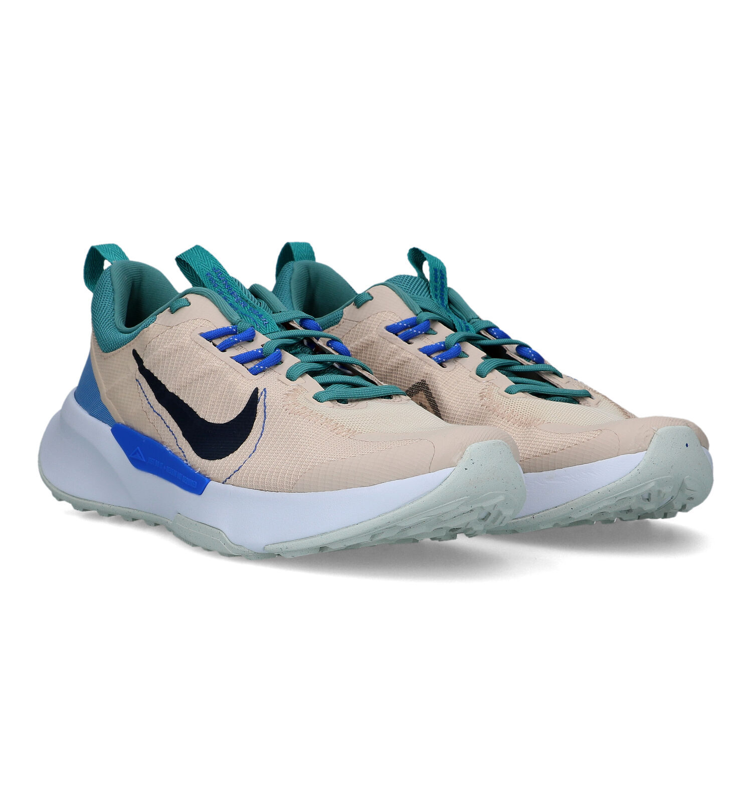 Loopschoenen as adventure shop