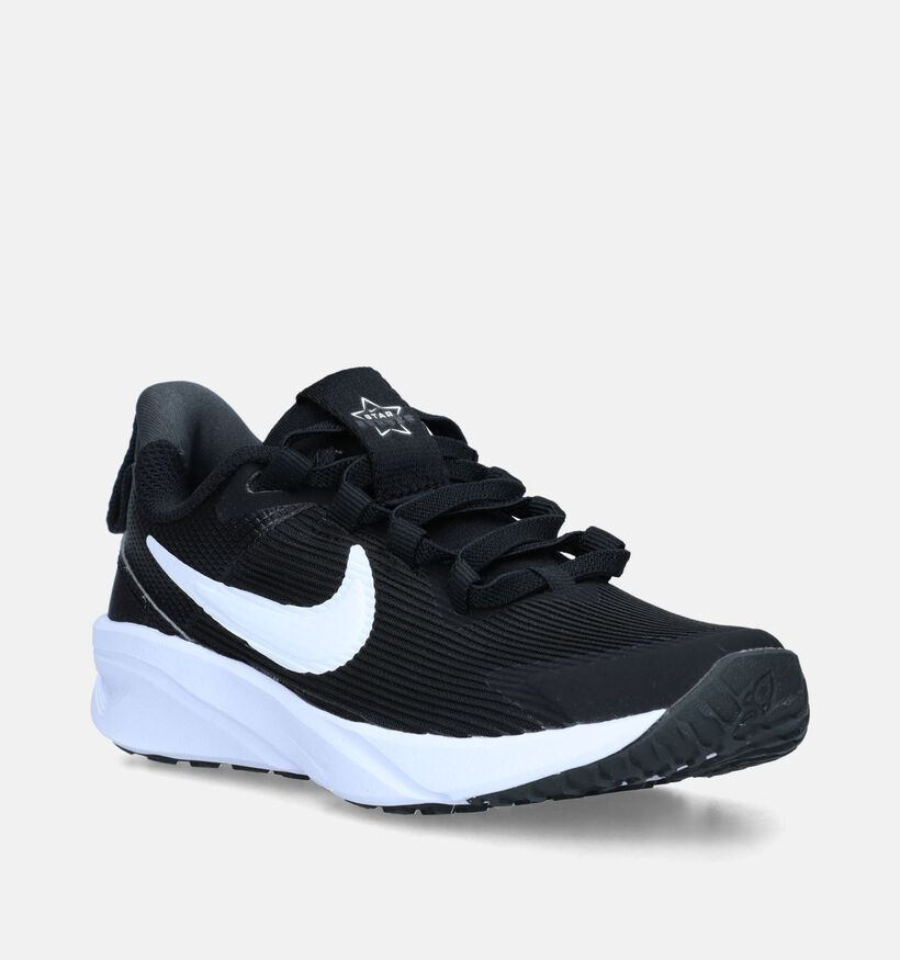 Nike Star Runner 4 Baskets en Noir pour filles, garçons (340240)