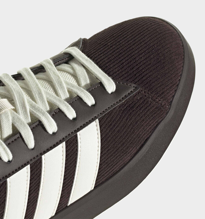 adidas Grand Court 3.0 Baskets en Marron fonc&eacute;/Blanc pour hommes (380257) - pour semelles orthop&eacute;diques