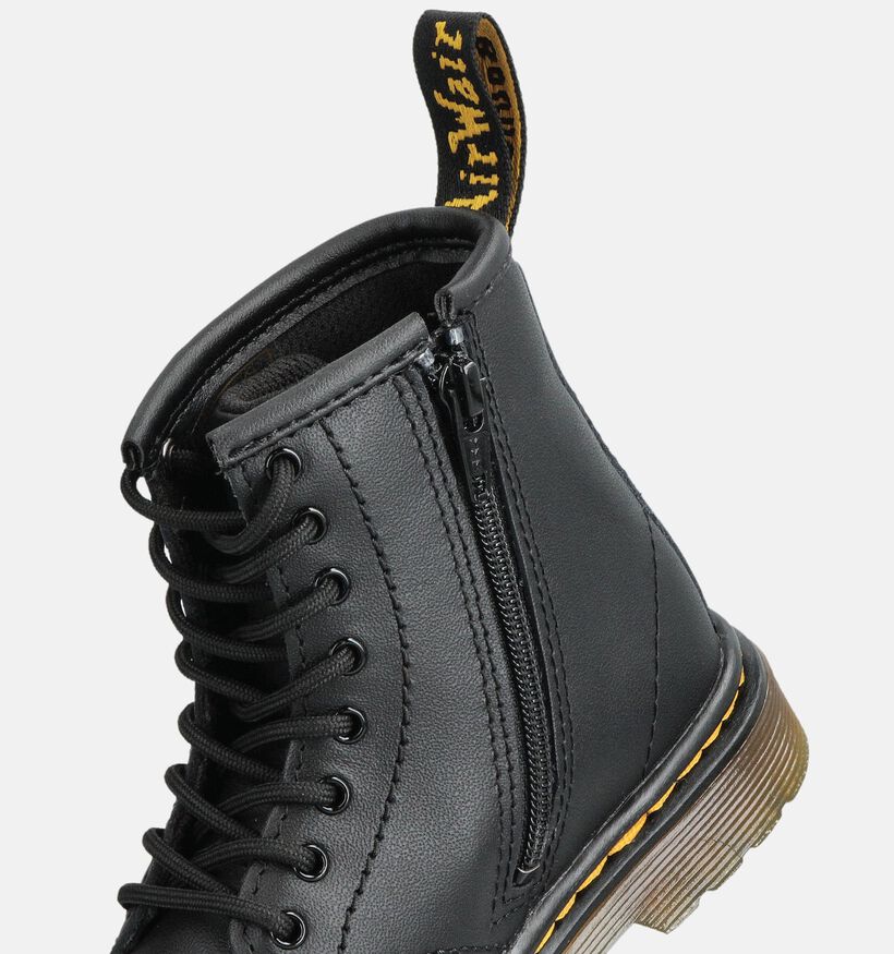 Dr. Martens 1460 Boots pour b&eacute;b&eacute; en Noir pour filles, gar&ccedil;ons (375975)