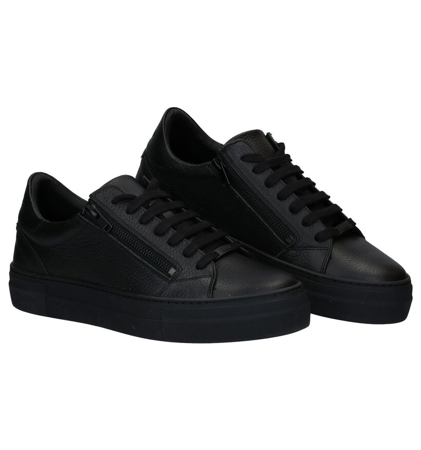 Antony Morato Chaussures basses en Noir en cuir (282681)