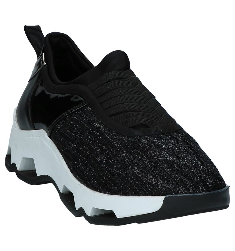 Sixtyseven Chaussures slip-on en Noir en cuir verni (219682)