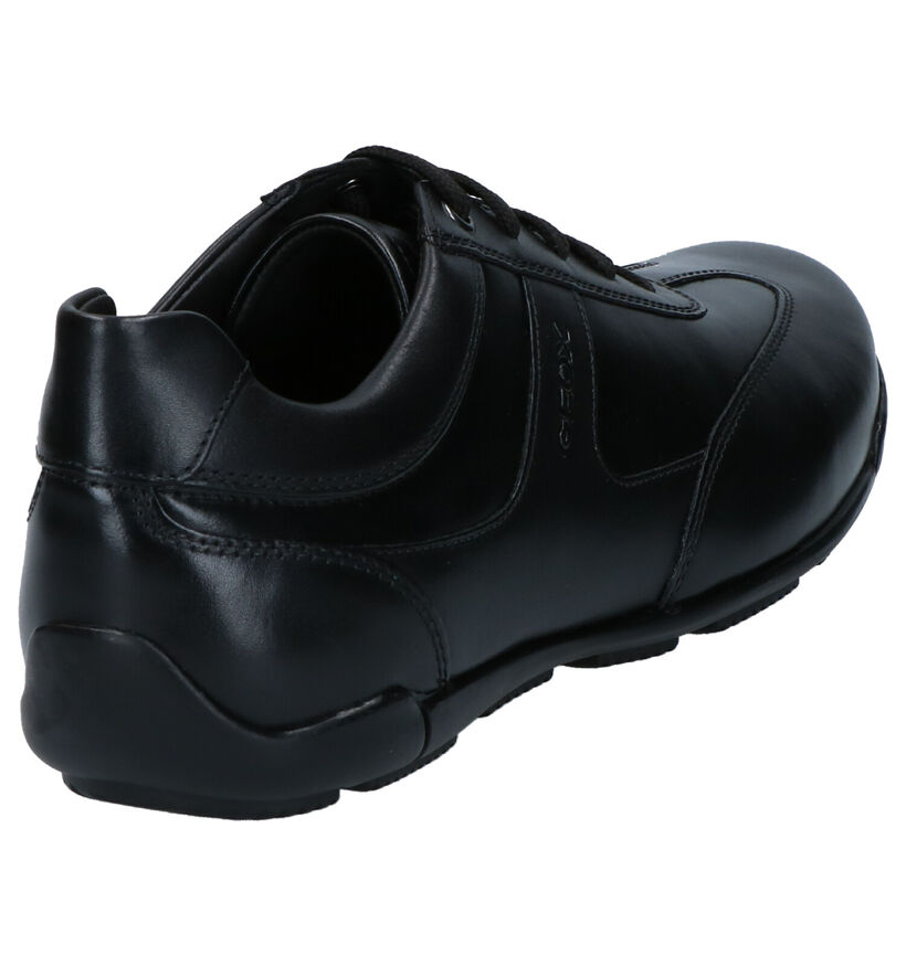 Geox Chaussures basses en Noir en cuir (266685)