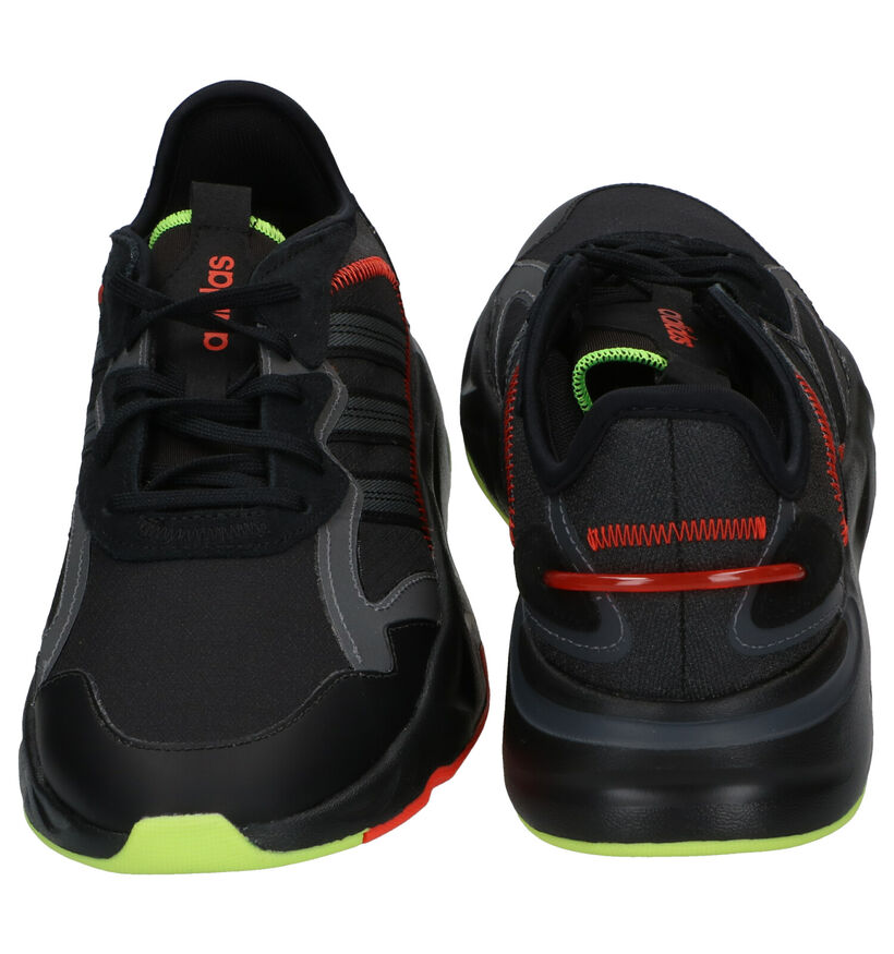 adidas Futureflow Baskets en Noir en textile (284829)