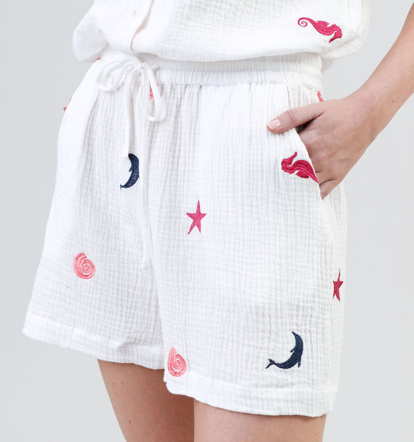 Pieces Amalia Short en Blanc pour femmes (342024)