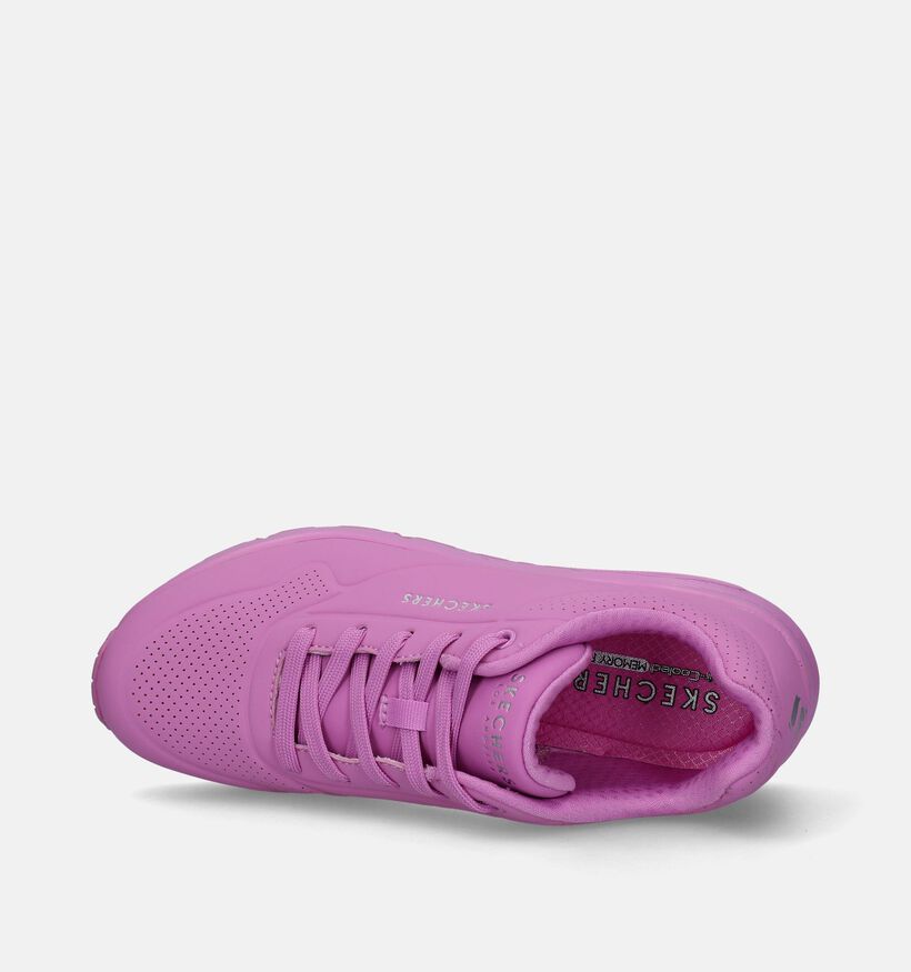 Skechers Uno Stand On Air Baskets en Noir pour femmes (350488)