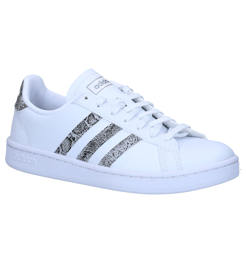 adidas Grand Court Baskets en Blanc en simili cuir (276444)