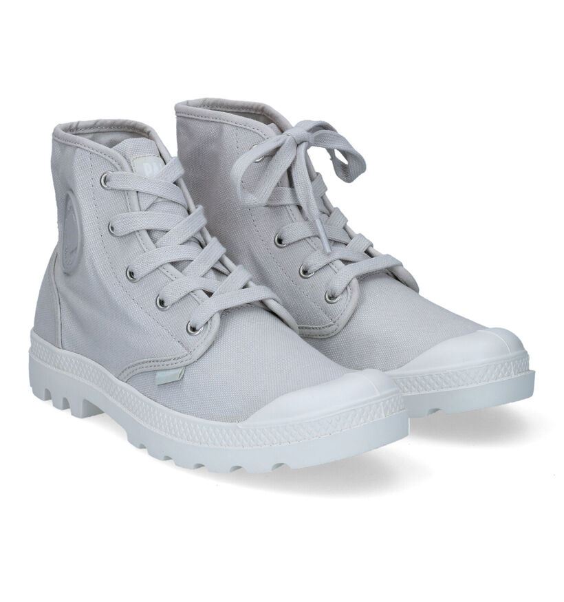 Palladium Pampa Hi Baskets Hautes en Gris pour femmes (303595) - pour semelles orthopédiques