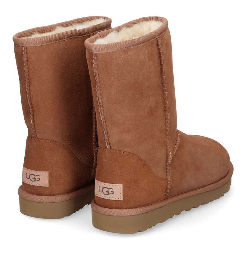 UGG Classic Short Bottes en Cognac en nubuck (313768)