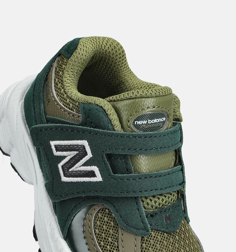 New Balance I2002 Baskets basses en Vert pour gar&ccedil;ons (375258)