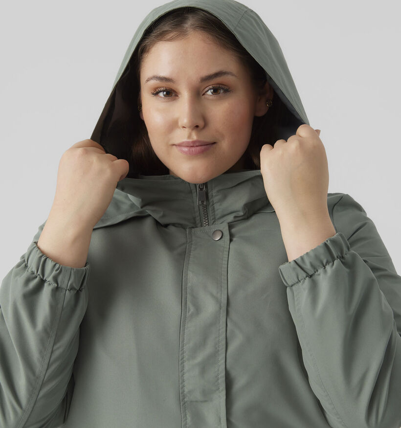 Vero Moda Curve Zoa Short Parka Manteau en Vert pour femmes (367780)