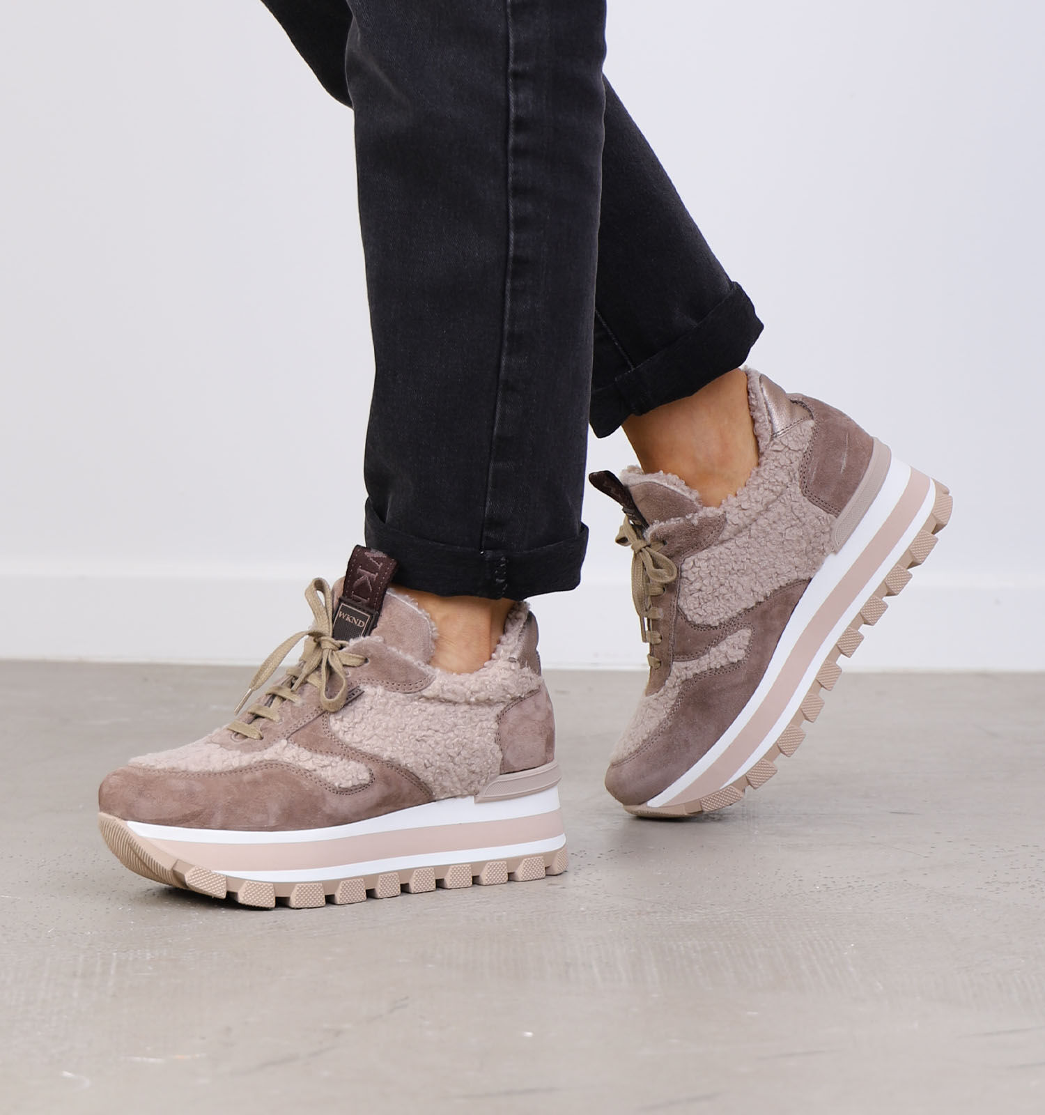 Weekend Taupe Veterschoenen Dames Lage schoenen Online op TORFS.BE