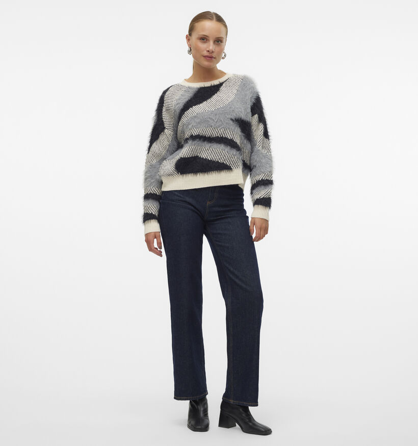 Vero Moda Callie Pull duveteux en Noir pour femmes (349045)