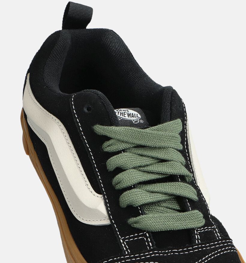 Vans Knu Skool Baskets en Noir pour hommes (360239)