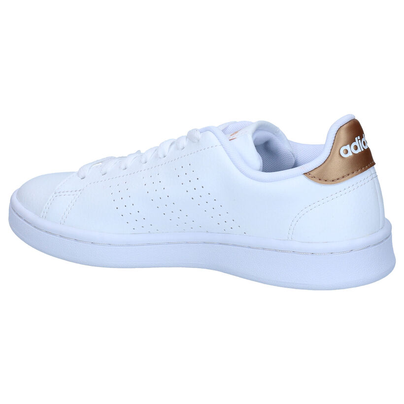 adidas Advantage Baskets en Blanc pour femmes (341435)