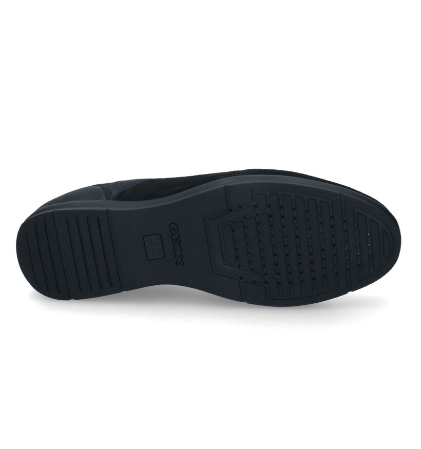 Geox Adrien Zwarte Lage Schoenen in kunstleer (315627)