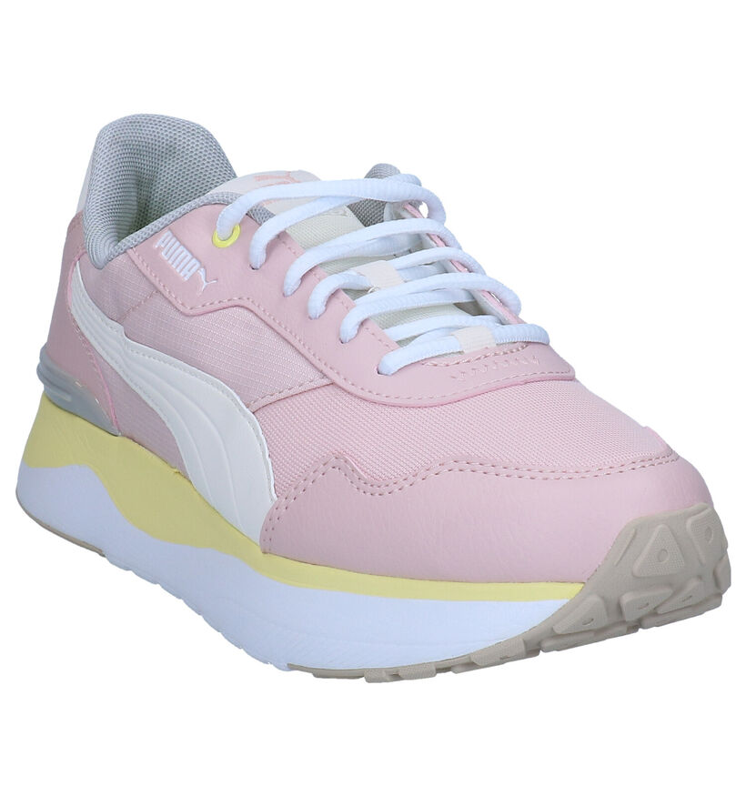 Puma R78 Voyage Baskets en Rose pour femmes (318666)