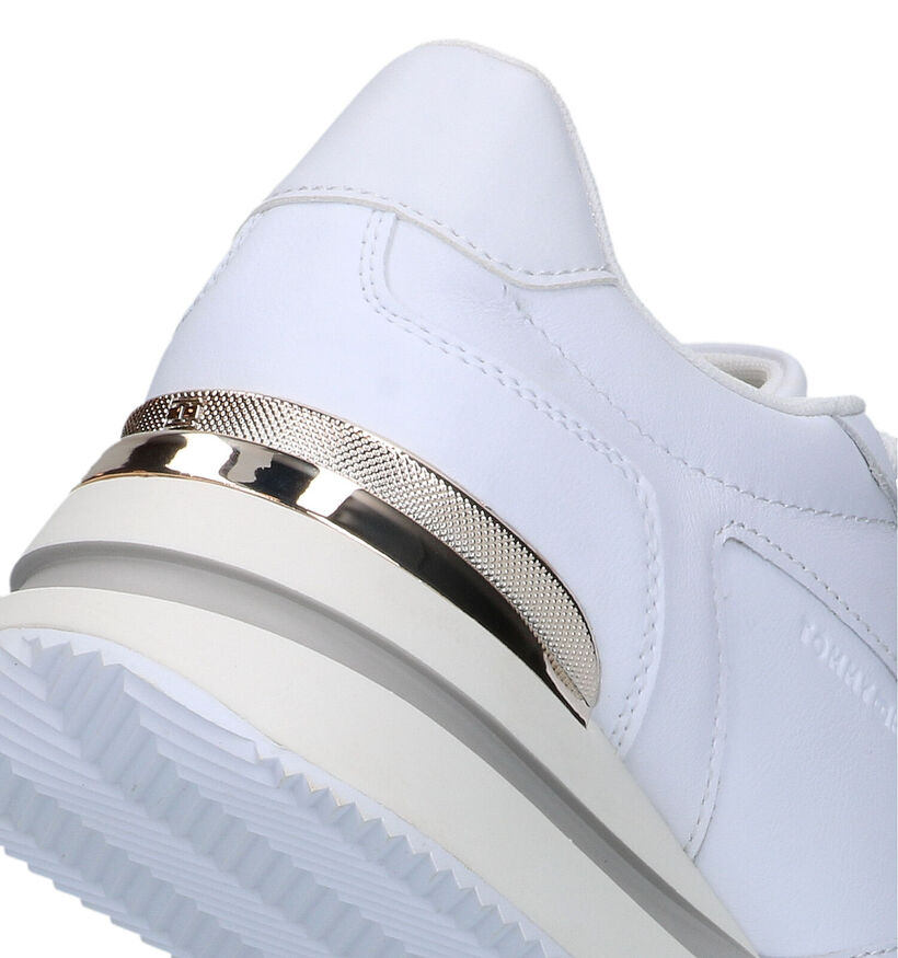 Tommy Hilfiger Wedge Baskets en Blanc pour femmes (321022)