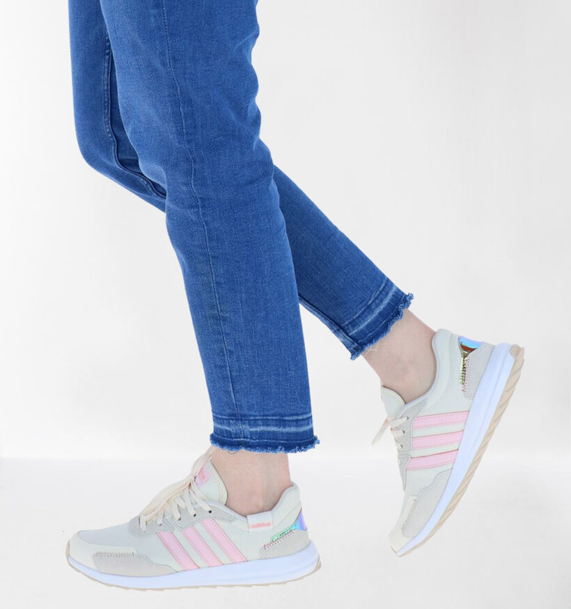 adidas Retrorun Beige Sneakers voor dames (284807) - geschikt voor steunzolen