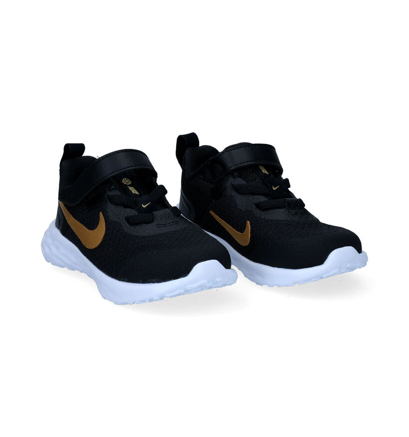 Nike Revolution 6 TD Baskets en Noir pour filles (299889)