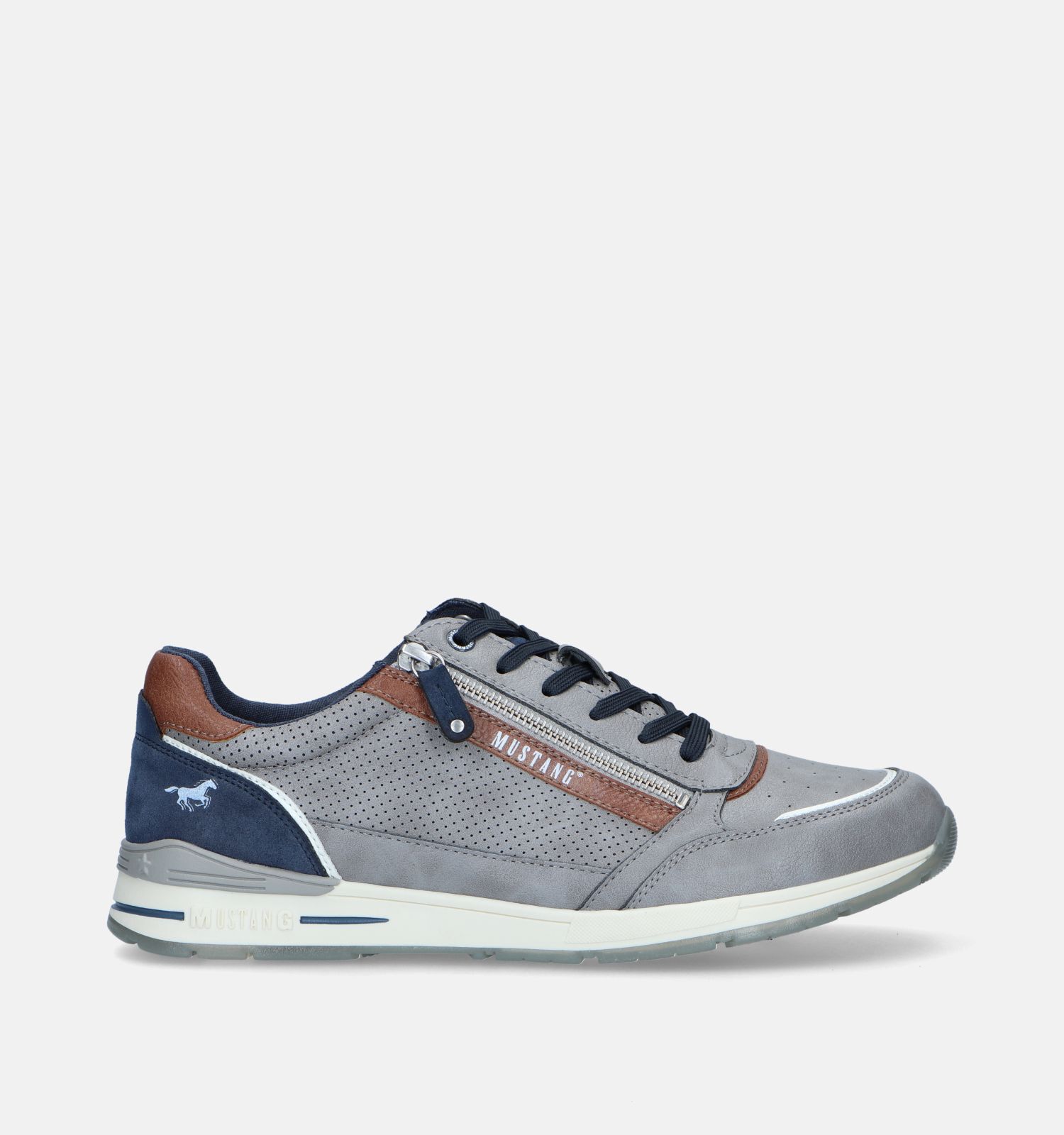 Mustang Grijze Veterschoenen Heren Lage schoenen Online op TORFS.BE