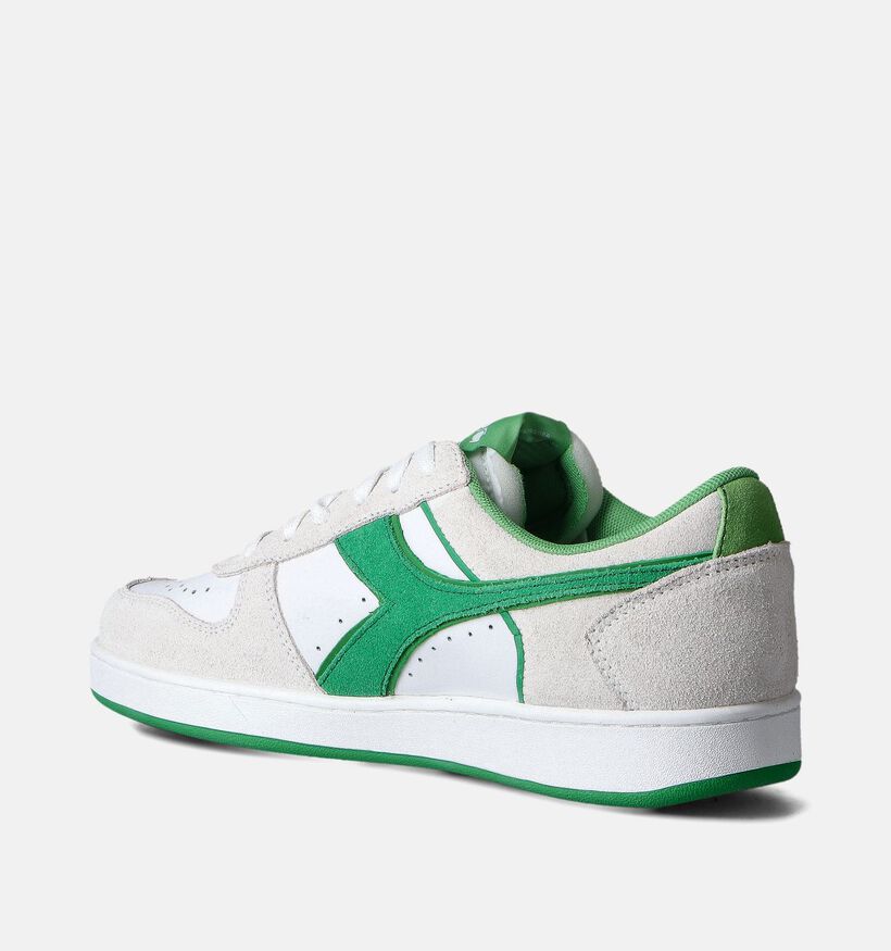 Diadora Game Low Suede Baskets en Blanc pour hommes (350813)