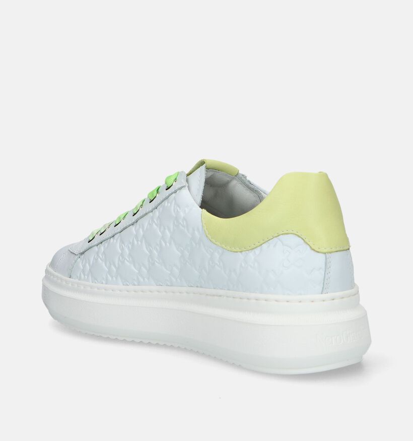 NeroGiardini Witte Sneakers voor dames (337172) - geschikt voor steunzolen