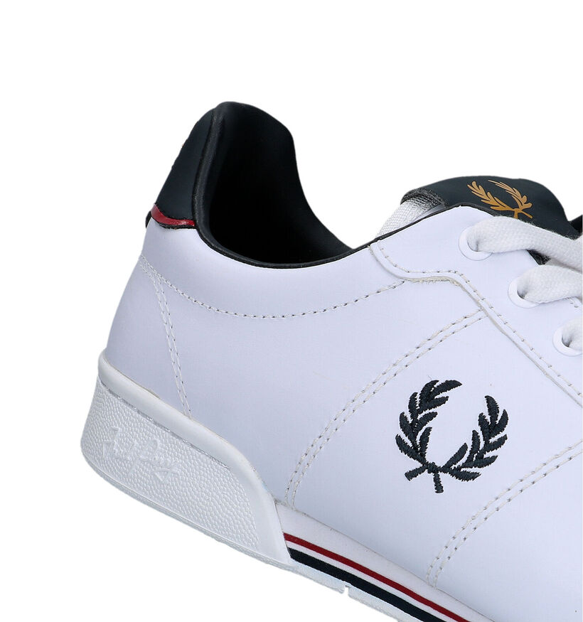 Fred Perry Chaussures à lacets en Blanc pour hommes (321971)