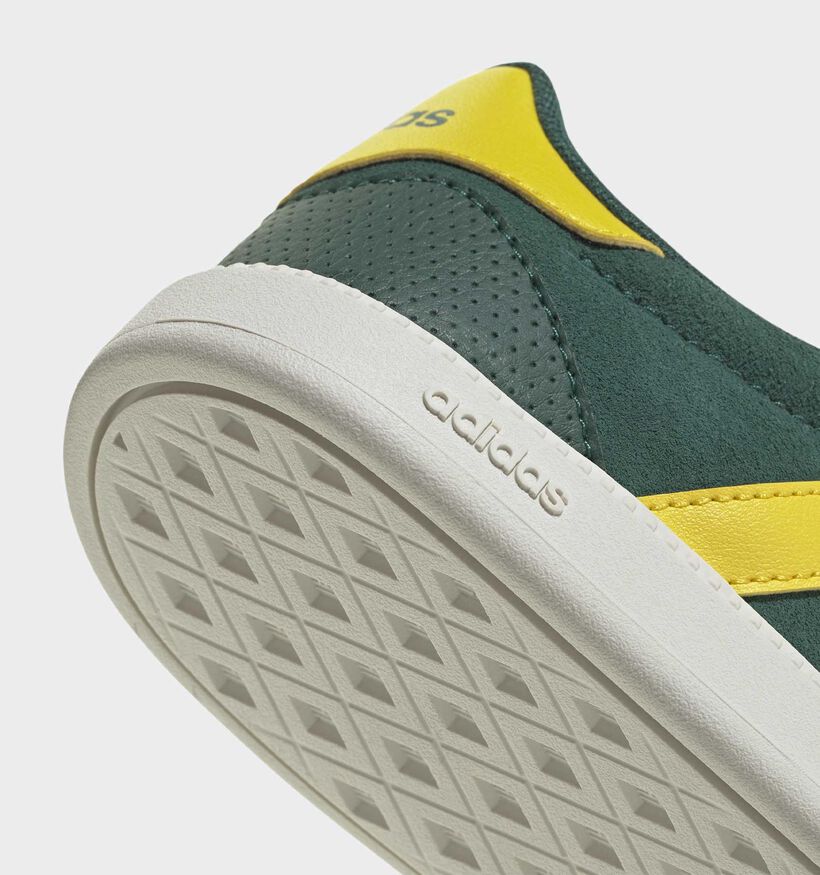 adidas Breaknet Sleek Baskets basses en Vert pour filles (366713) - pour semelles orthop&eacute;diques