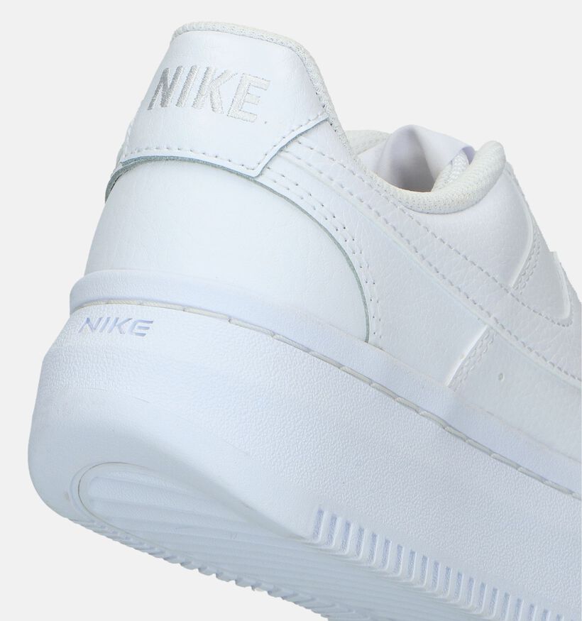 Nike Court Vision Alta Witte Sneakers voor dames (332413)