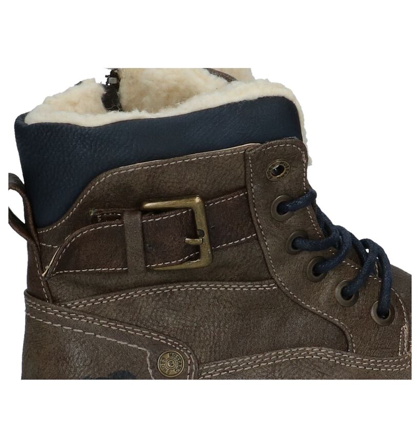 Mustang Chaussures hautes en Brun foncé en simili cuir (222887)