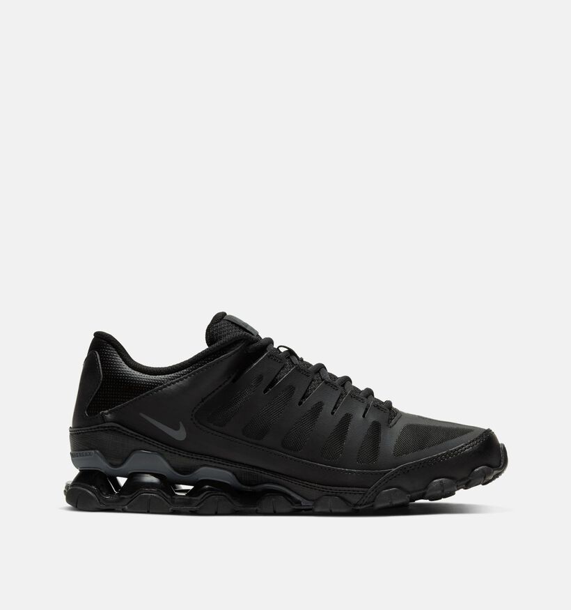 Nike Reax 8 TR Baskets basses en Noir pour hommes (373117) - pour semelles orthop&eacute;diques