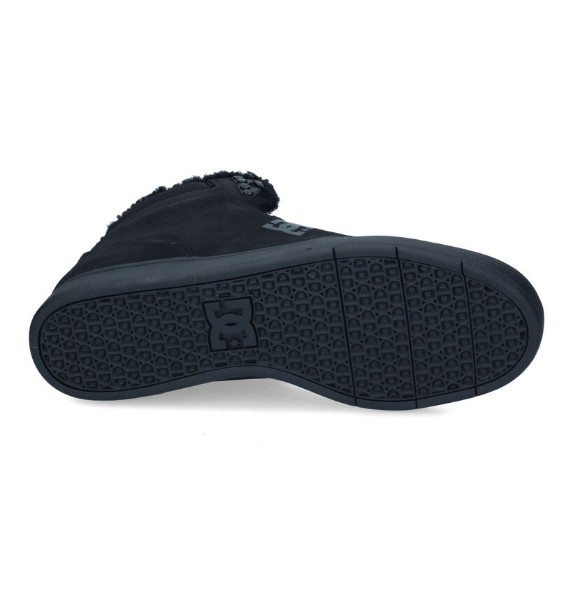 DC Shoes Crisis 2 Baskets en Noir en nubuck (312193)