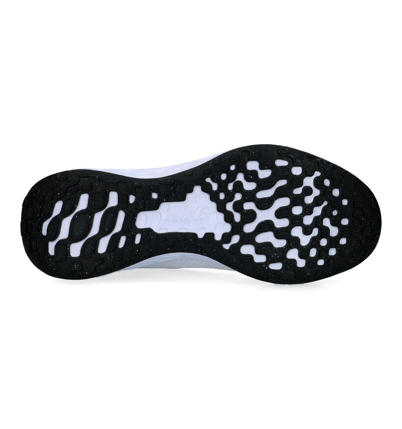 Nike Revolution 6 Witte Sneakers in stof (319203)
