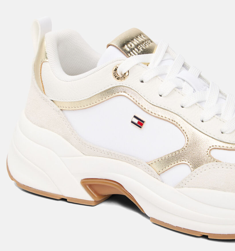 Tommy Hilfiger TH Chunky Runner Metallic Baskets casual en Écru pour femmes (366171) - pour semelles orthopédiques