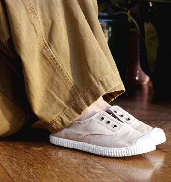 Cienta Sneakers Geel/Beige/Blauw