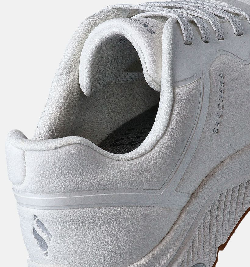 Skechers Arch Fit S-Miles Mile Makers Witte Sneakers voor dames (351898)