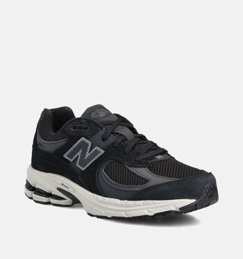 New Balance 2002 Low Baskets Black/ Phantom Black