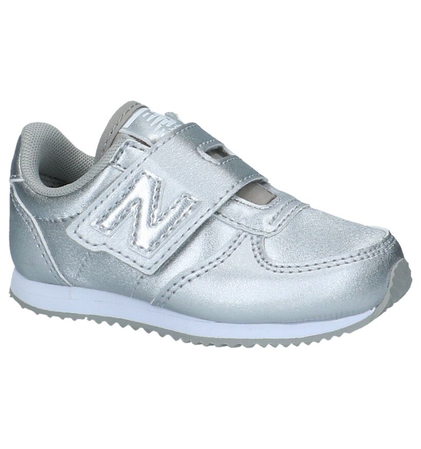 Zilveren Babysneakers New Balance KV 220 in kunstleer (222832)