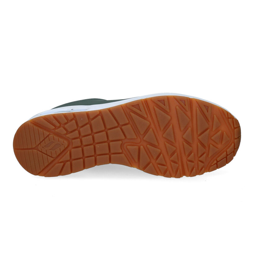 Skechers Uno Stand On Air Baskets en Noir pour hommes (359746)