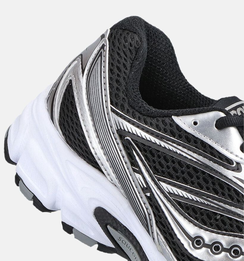Saucony Ride Millenium Zwarte/Zilveren Hardloopschoenen voor dames (376604) - geschikt voor steunzolen